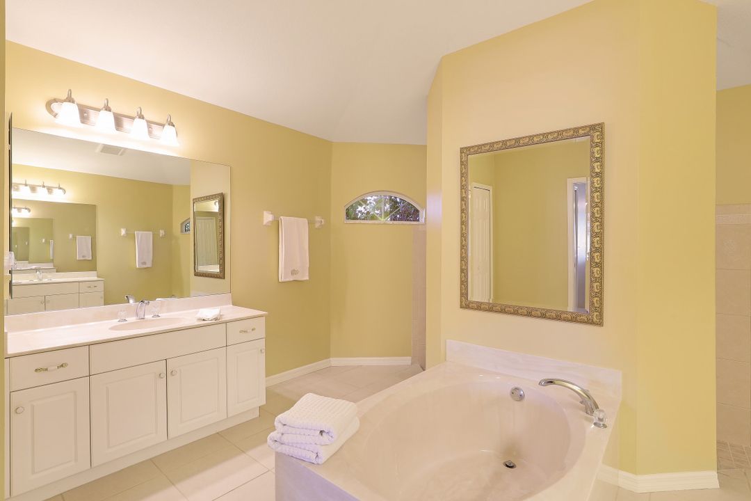 1619 NW 31st Ave, Cape Coral, FL 33993