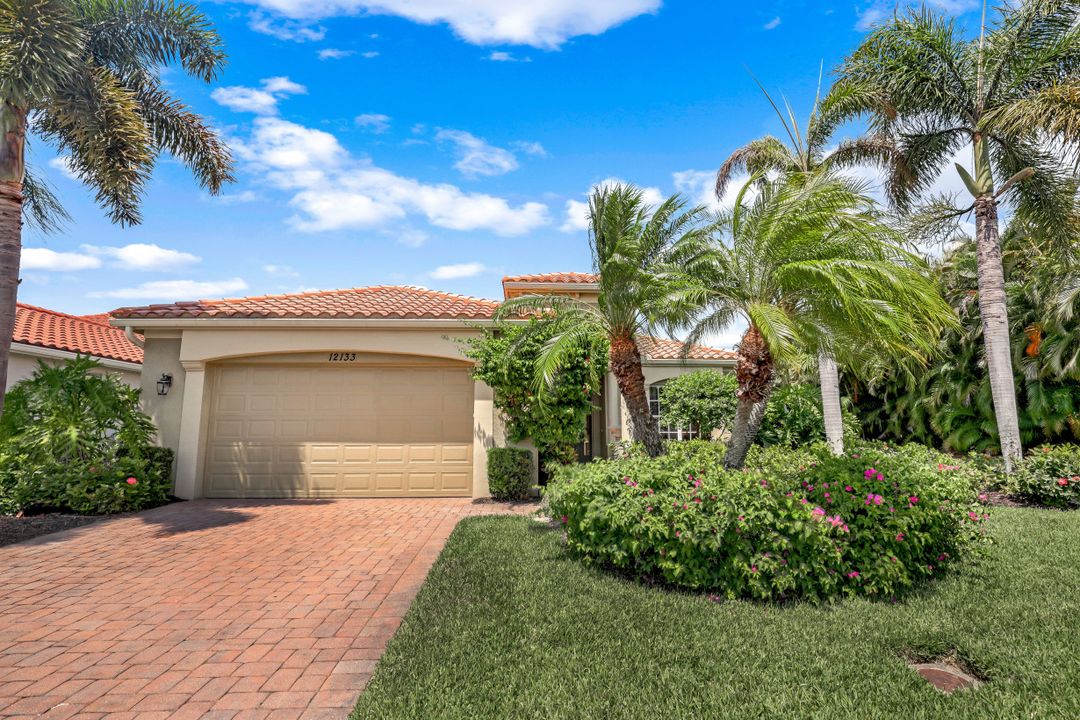 12133 Via Cercina Dr, Bonita Springs, FL 34135