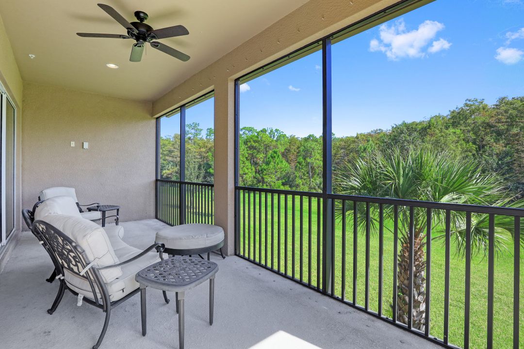 9542 Ironstone Terrace #202, Naples, FL 34120