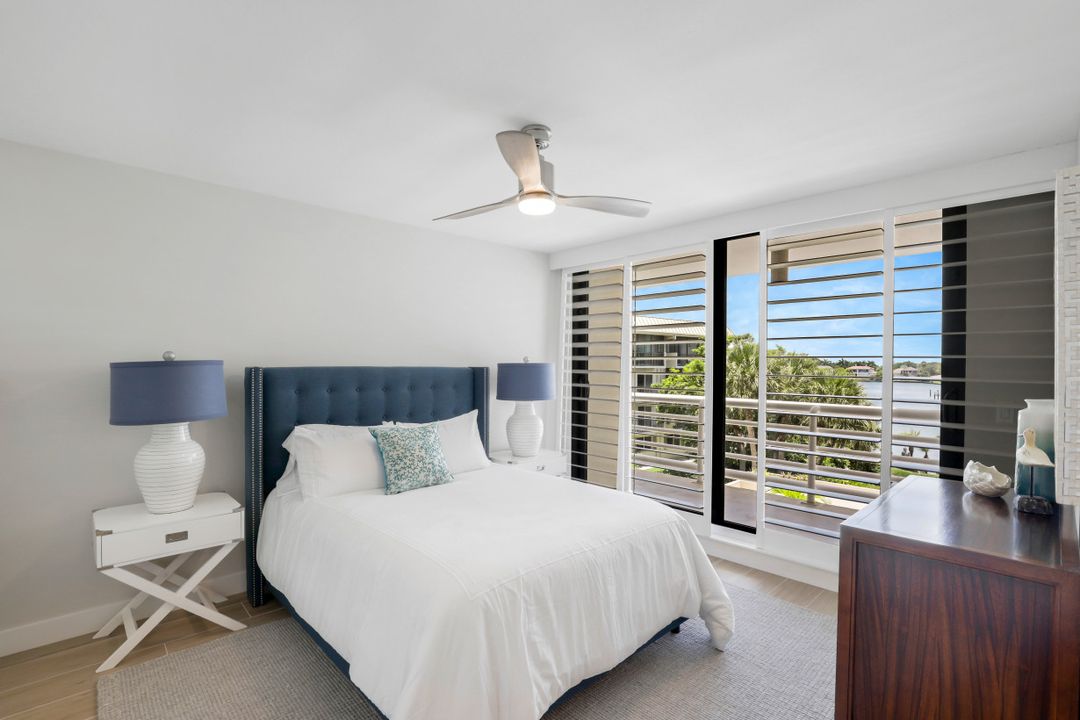 3100 Gulf Shore Blvd N #201, Naples, FL 34103