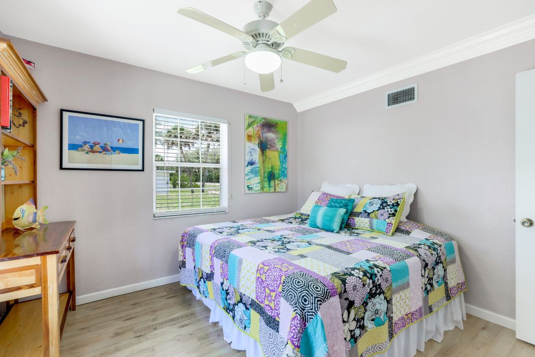 2471 Oleander St, Saint James City, FL 33956