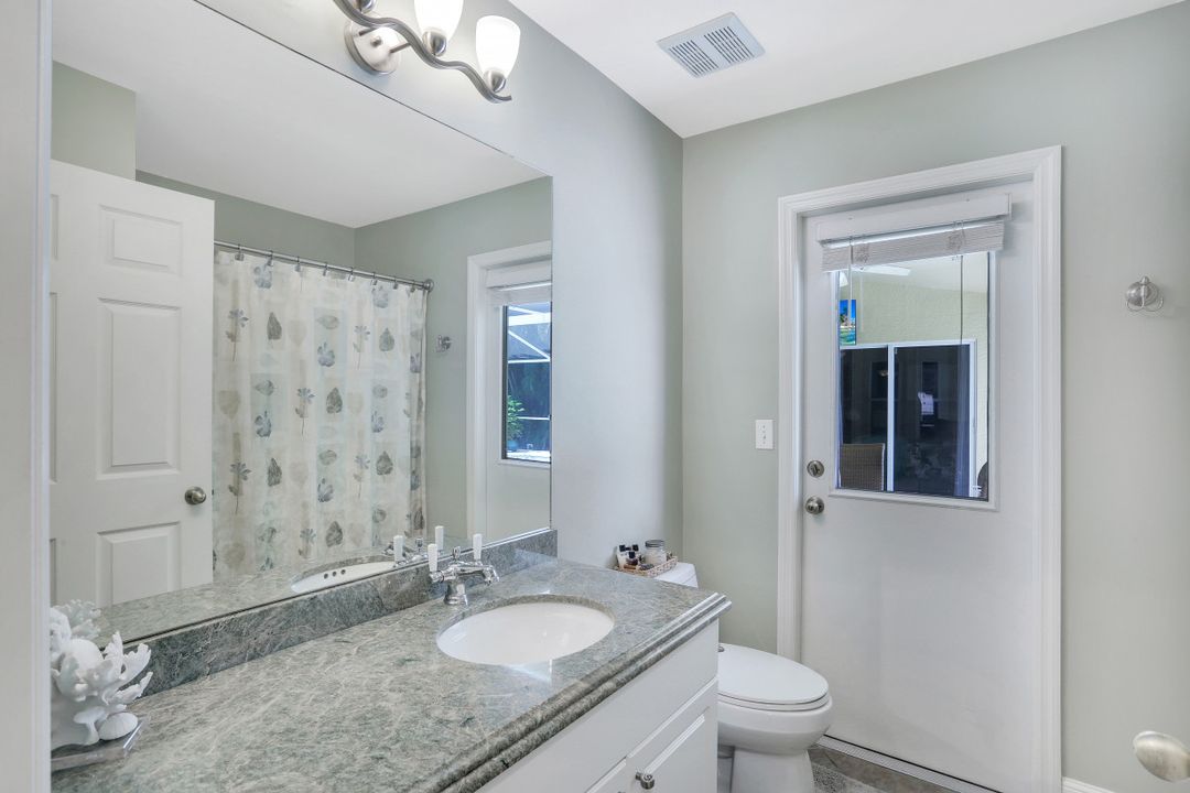 4137 SW 10th Ave, Cape Coral, FL 33914