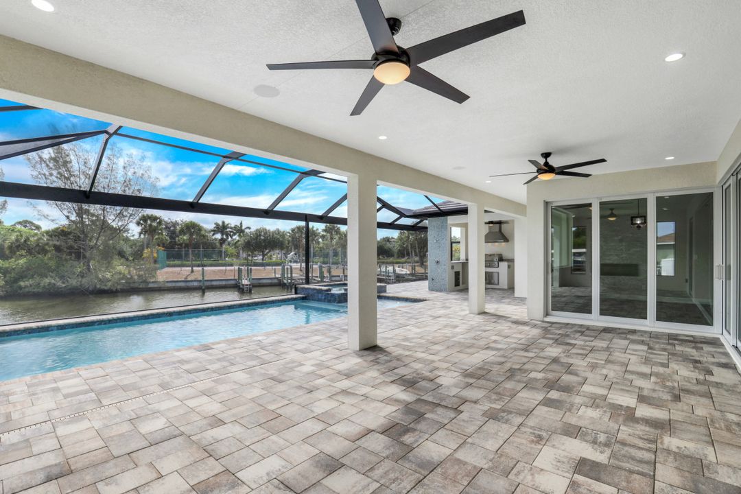 2833 NW 41st Ave, Cape Coral, FL 33993