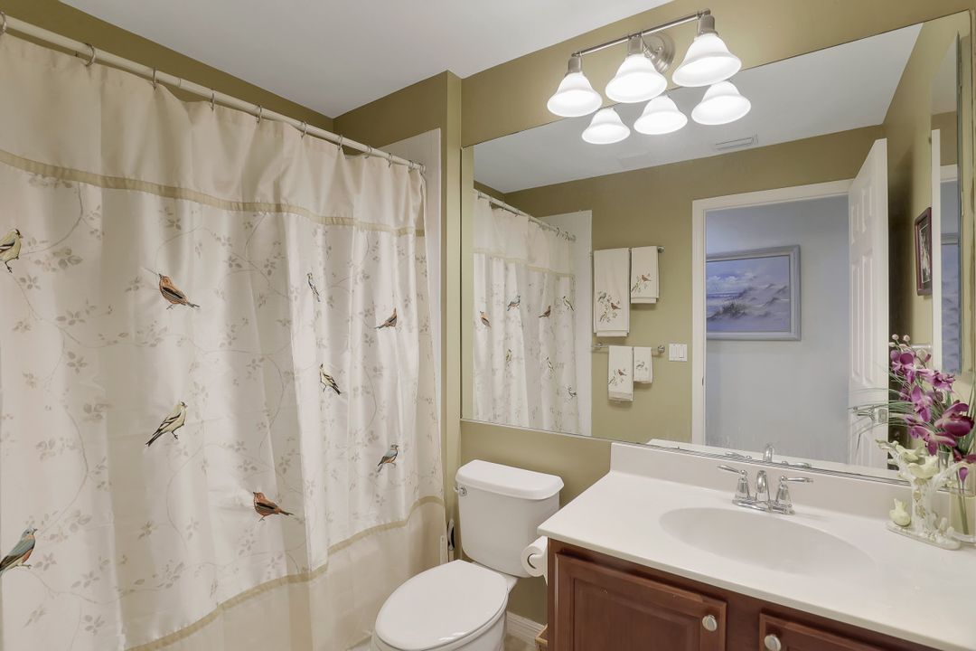 2668 Bellingham Ct, Cape Coral, FL 33991