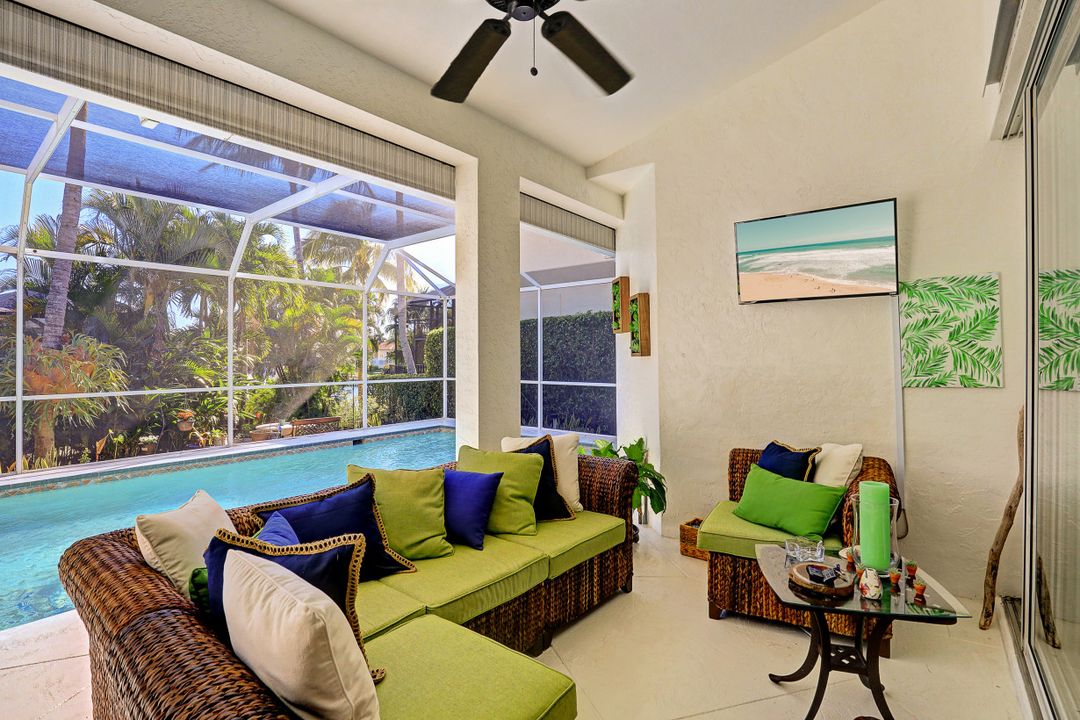 389 Colonial Ave, Marco Island, FL 34145