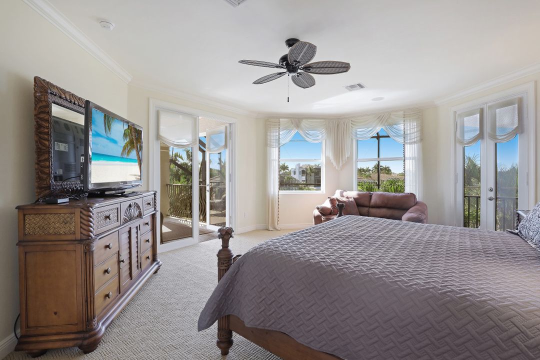 2604 Cape Coral Pkwy W, Cape Coral, FL 33914