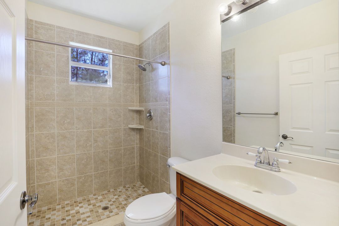 1491 20th Ave NE, Naples, FL 34120
