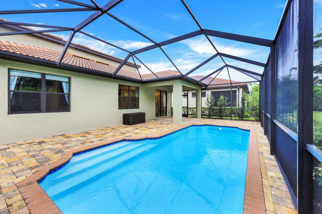 14470 Tuscany Pointe Trl, Naples, FL 34120