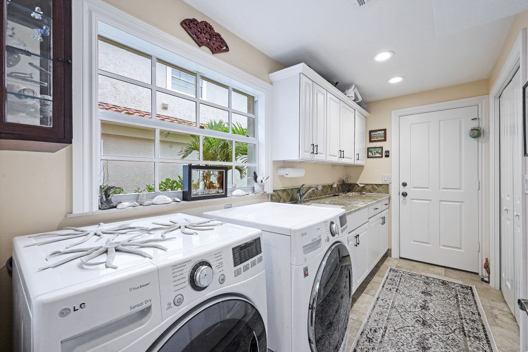 3584 Windjammer Cir #1703, Naples, FL 34112