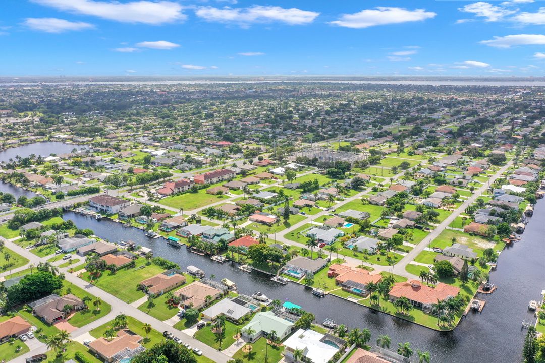 136 SW 38th Terrace, Cape Coral, FL 33914