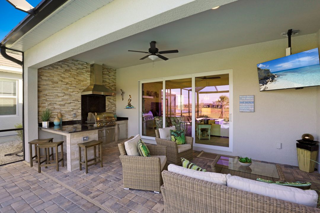 15254 Blue Bay Cir, Fort Myers, FL 33913