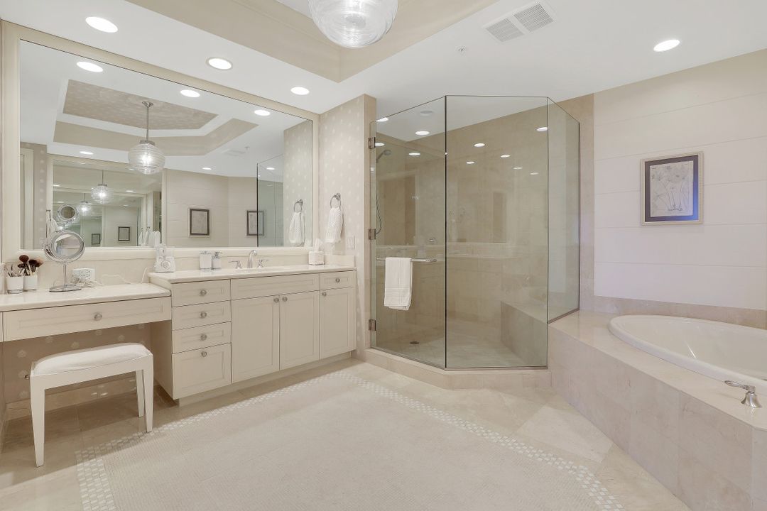 23750 Via Trevi Way #1702, Bonita Springs, FL 34134