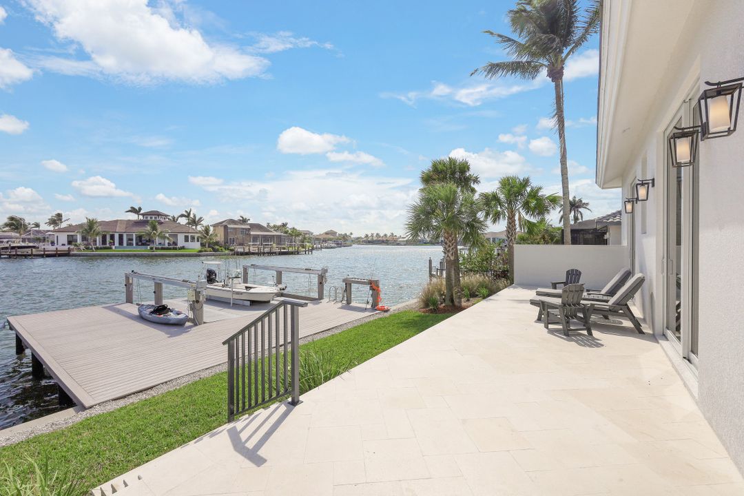 1591 Jamaica Ct, Marco Island, FL 34145