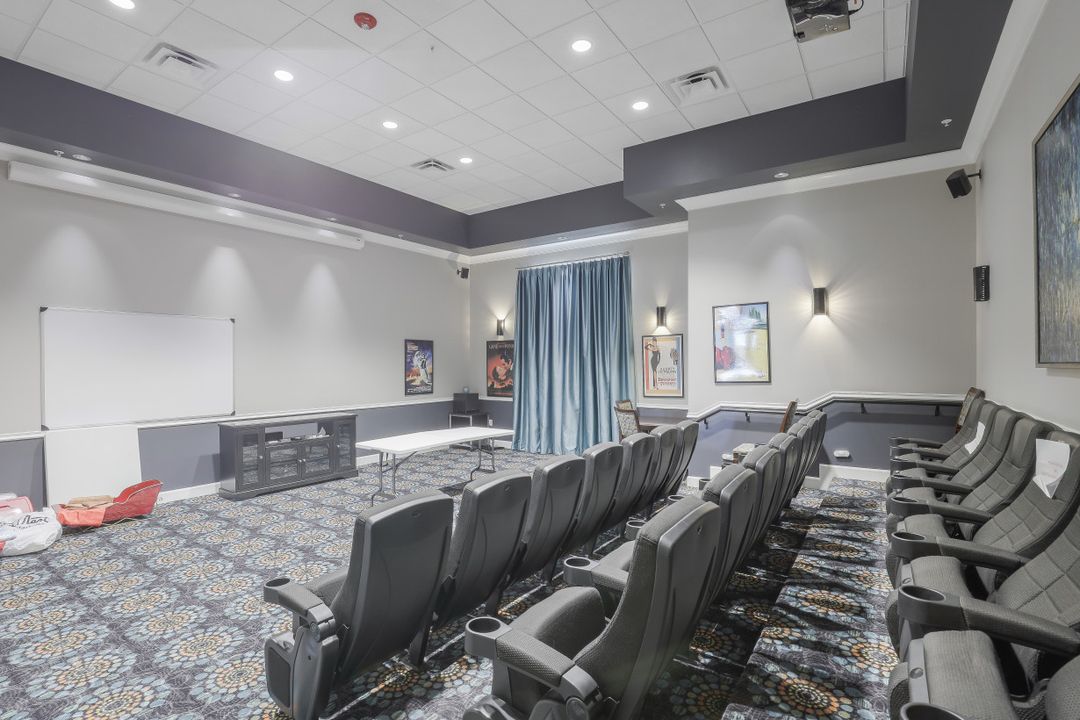 1493 Artesia Dr W, Naples, FL 34113