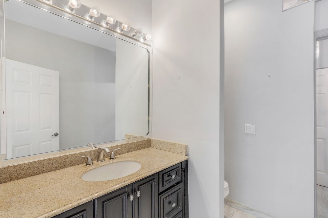 3781 Lakemont Dr, Bonita Springs, FL 34134