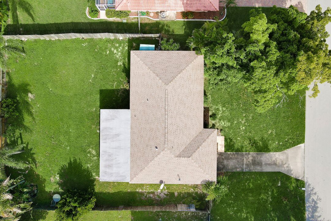 1213 SE 36th St, Cape Coral, FL 33904