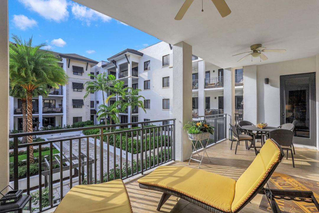 1035 3rd Ave S #318, Naples, FL 34102