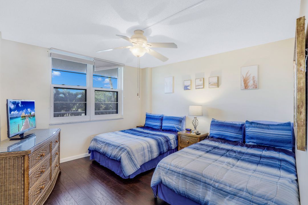 380 Seaview Ct #202, Marco Island, FL 34145