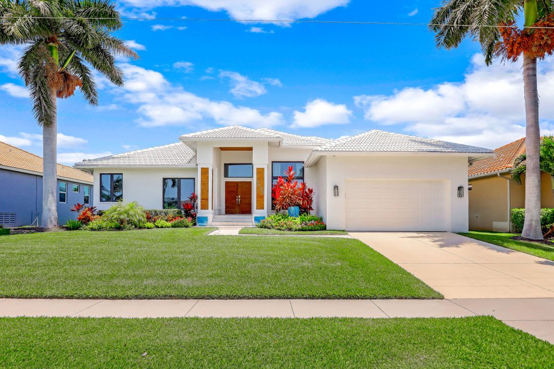 1130 Abbeville Ct, Marco Island, FL 34145