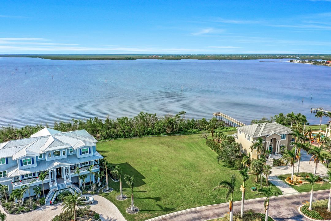 4591 Grassy Point Blvd, Port Charlotte, FL 33952