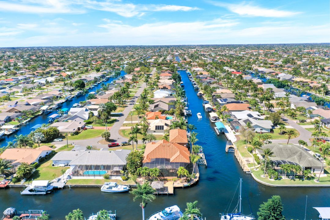 5343 SW 10th Ave, Cape Coral, FL 33914