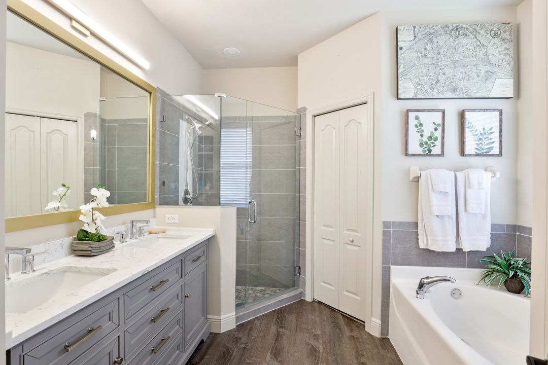 12765 Ivory Stone Loop, Fort Myers, FL 33913