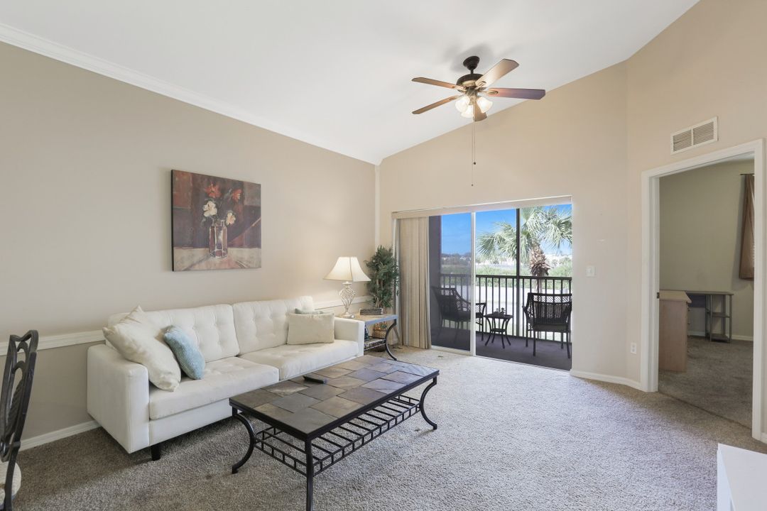 15369 Bellamar Cir, Fort Myers, FL 33908