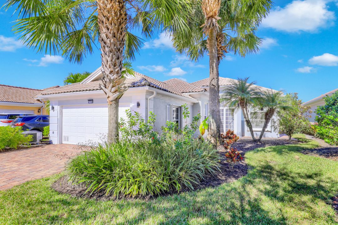 7759 Tommasi Ct, Naples, FL 34114