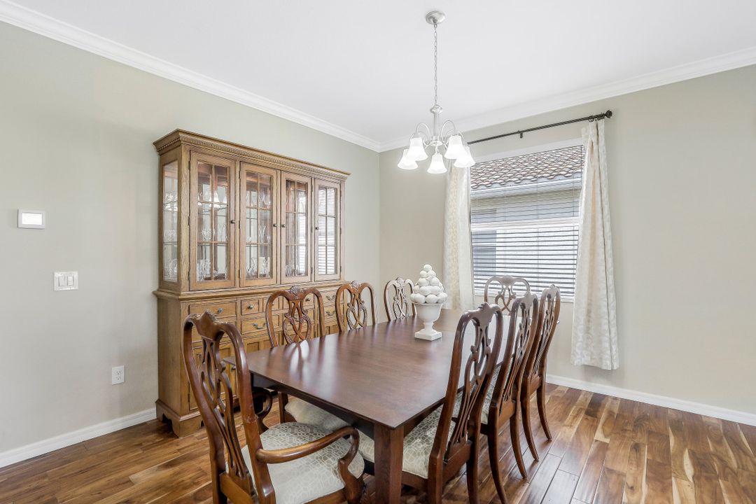 14615 Fern Lake Ct, Naples, FL 34114