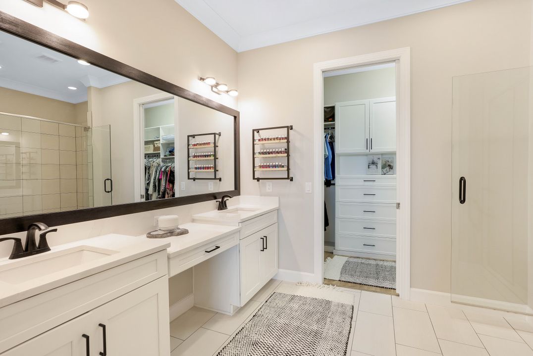 9636 Montelanico Loop #201, Naples, FL 34119