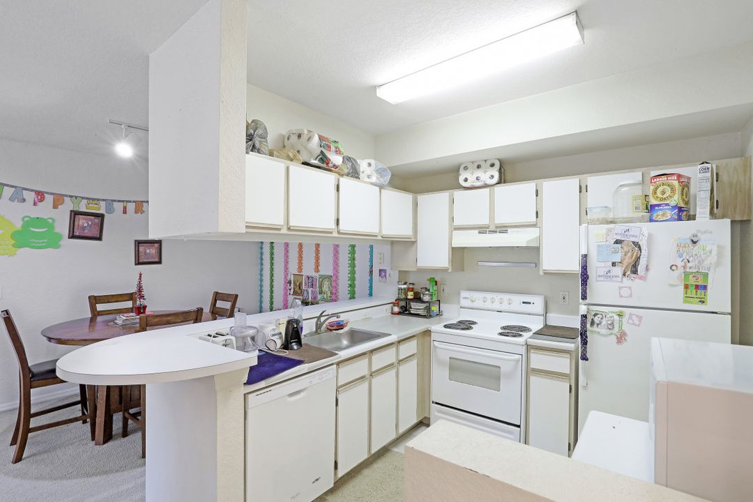 6401 Aragon Way #205, Fort Myers, FL 33966