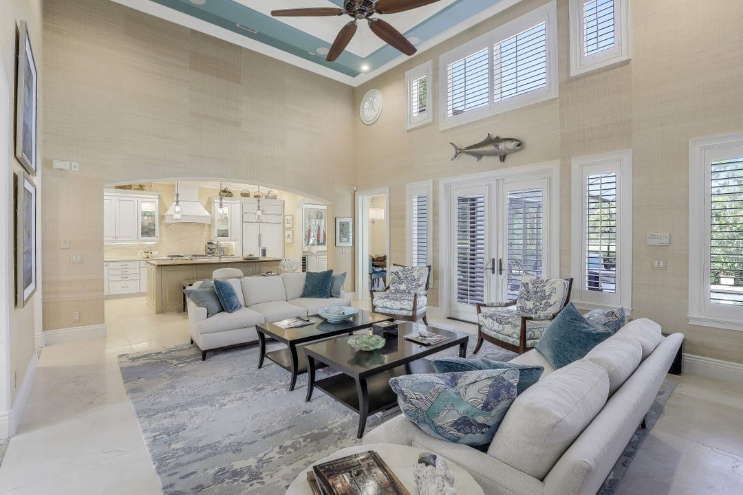 2895 Tiburon Blvd E, Naples, FL 34109