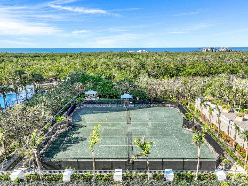 7117 Pelican Bay Blvd #1603, Naples, FL 34108