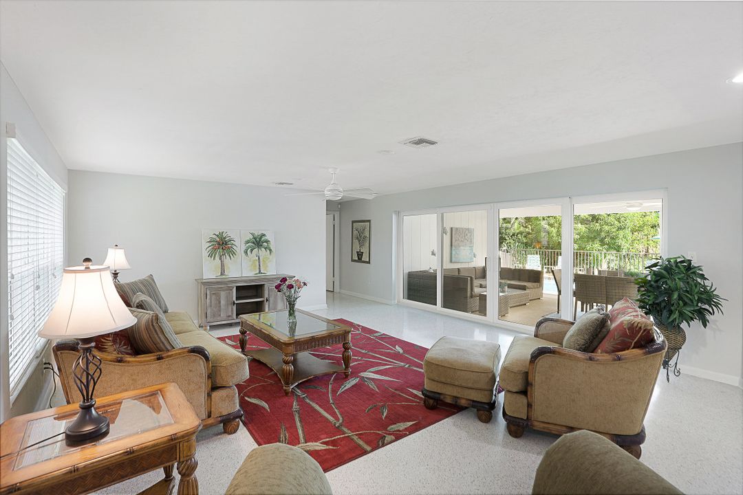 1636 Ludlow Rd, Marco Island, FL 34145