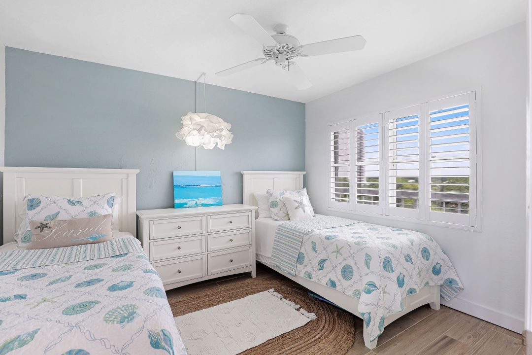 5501 Heron Point Dr #501, Naples, FL 34108