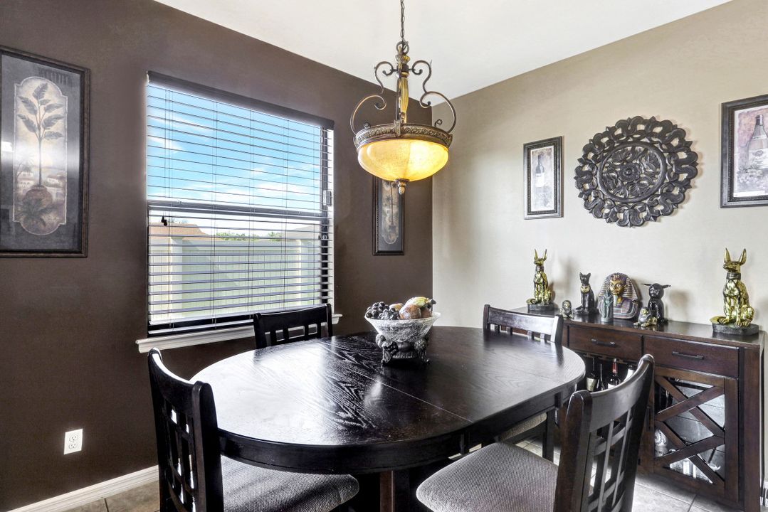 3216 SW 11th Ave, Cape Coral, FL 33914