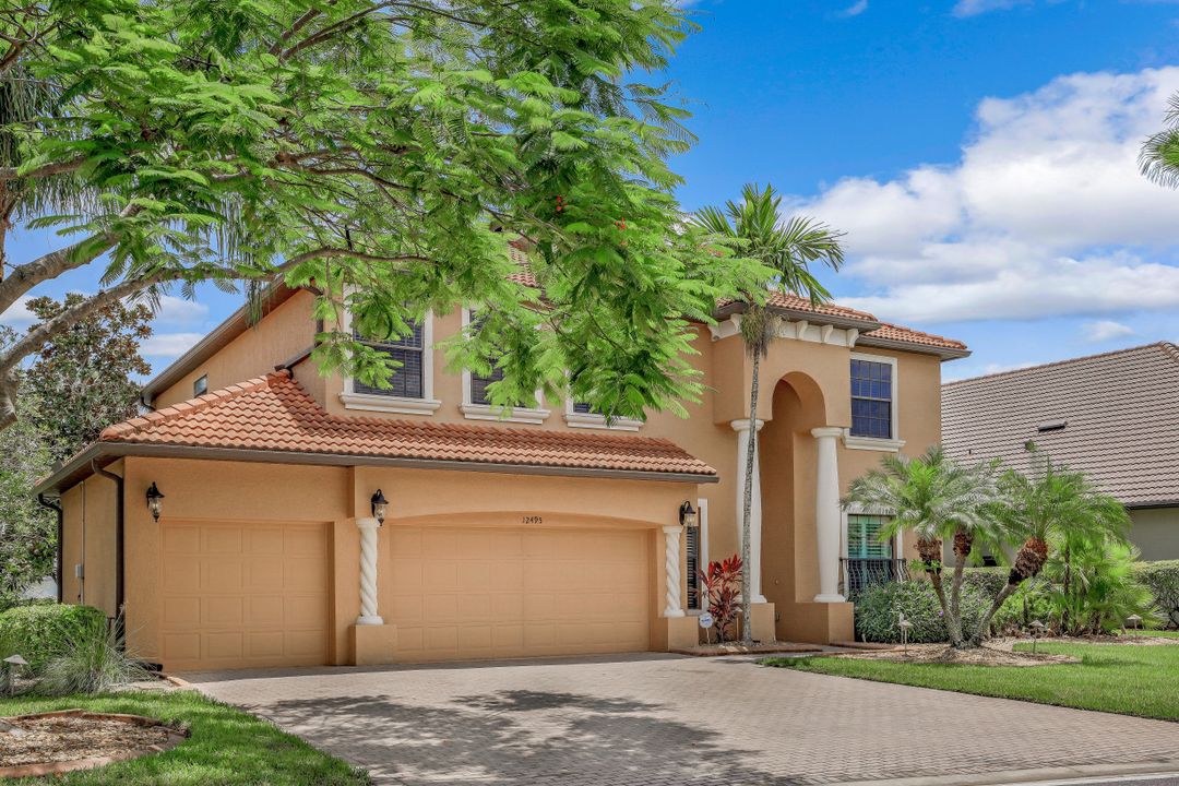 12495 Country Day Cir, Fort Myers, FL 33913