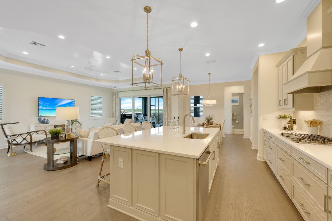 4056 SkySail Drive, Naples, FL 34120
