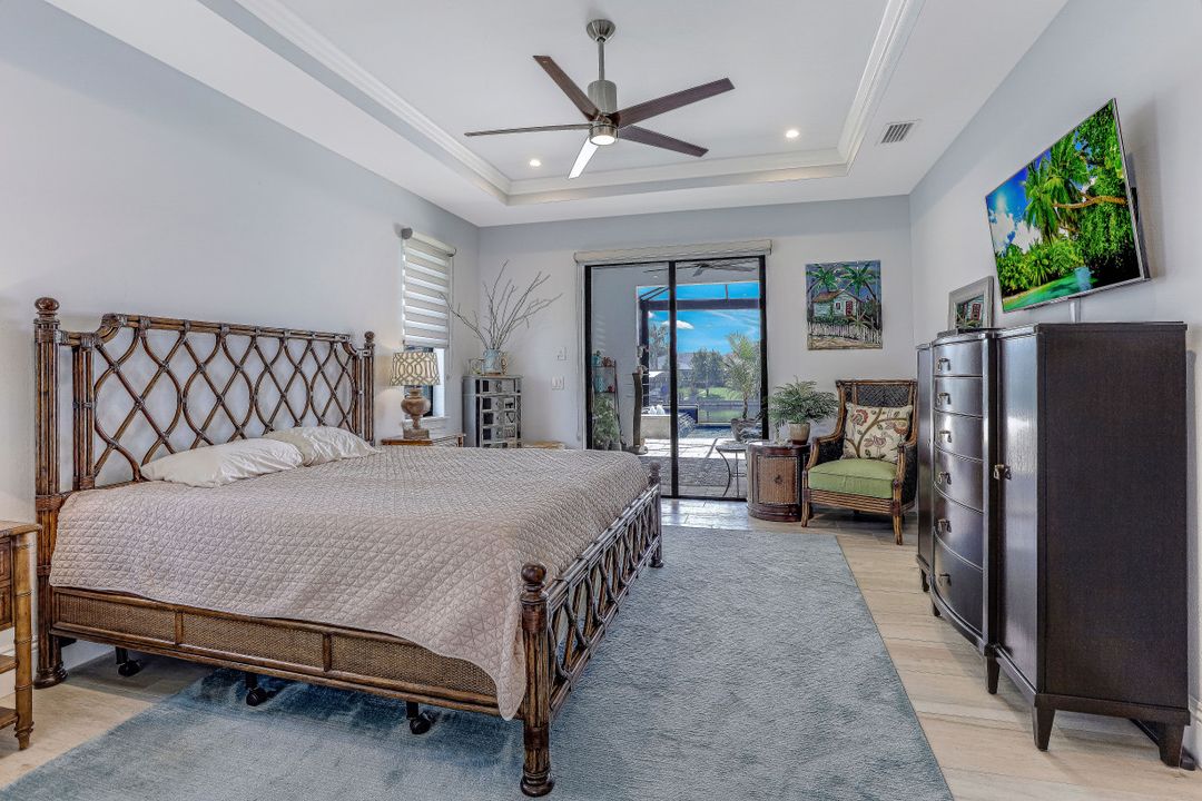 5405 SW 17th Ave, Cape Coral, FL 33914