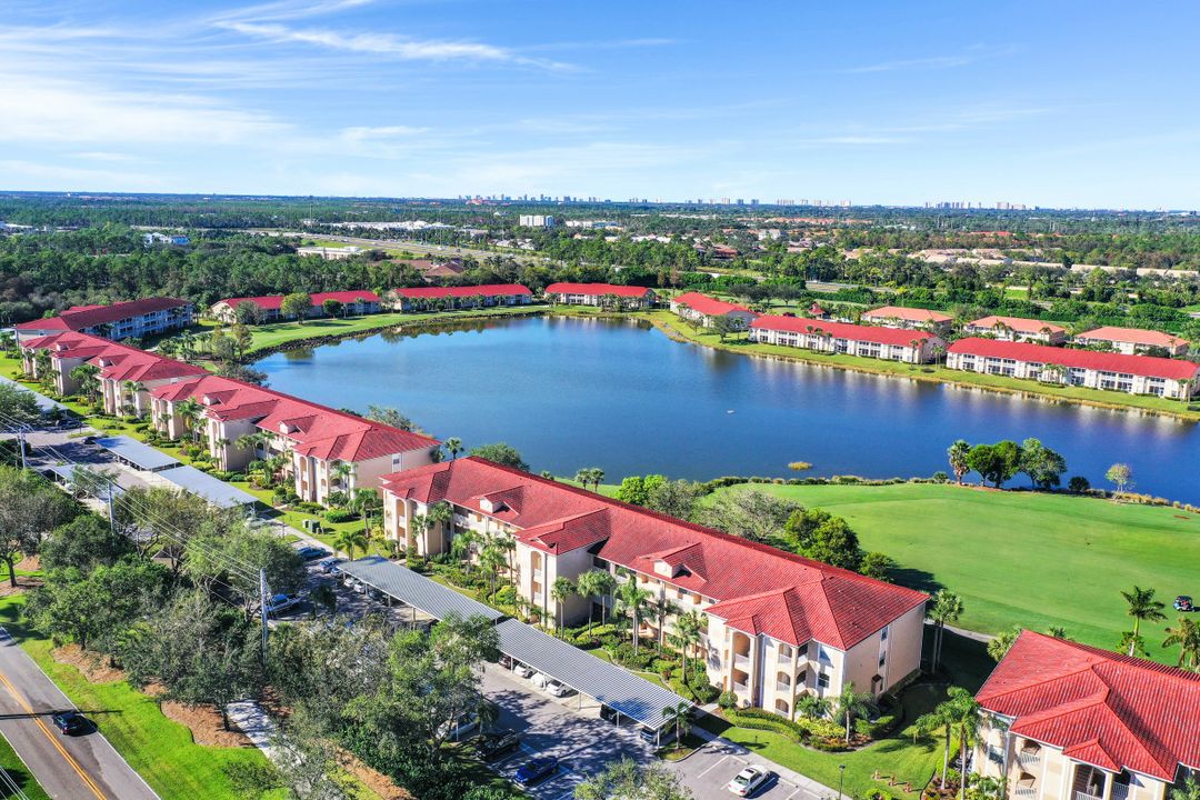 2720 Cypress Trace Cir #2921, Naples, FL 34119