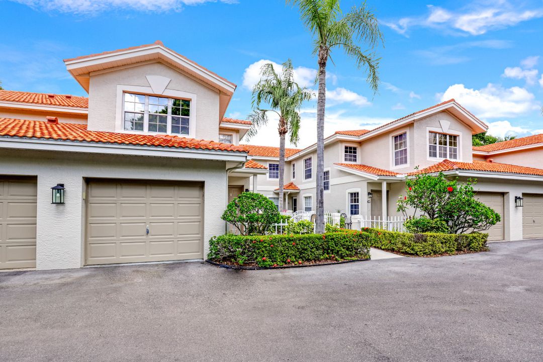 2436 Orchid Bay Dr #202, Naples, FL 34109