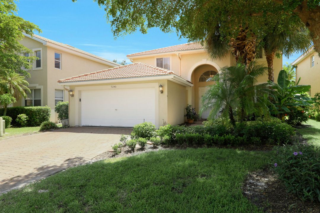 9240 Scarlette Oak Ave, Fort Myers, FL 33967