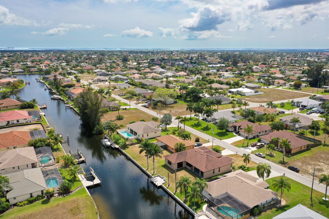 4323 SW 18th Pl, Cape Coral, FL 33914