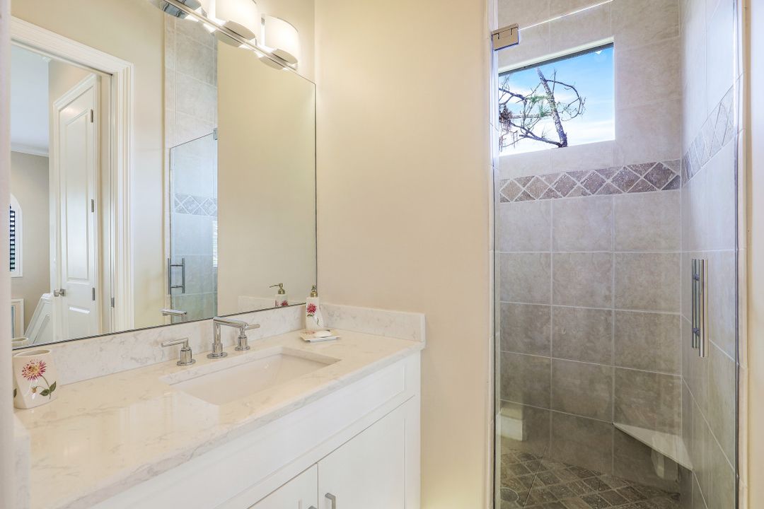 1564 Gormican Ln, Naples, FL 34110