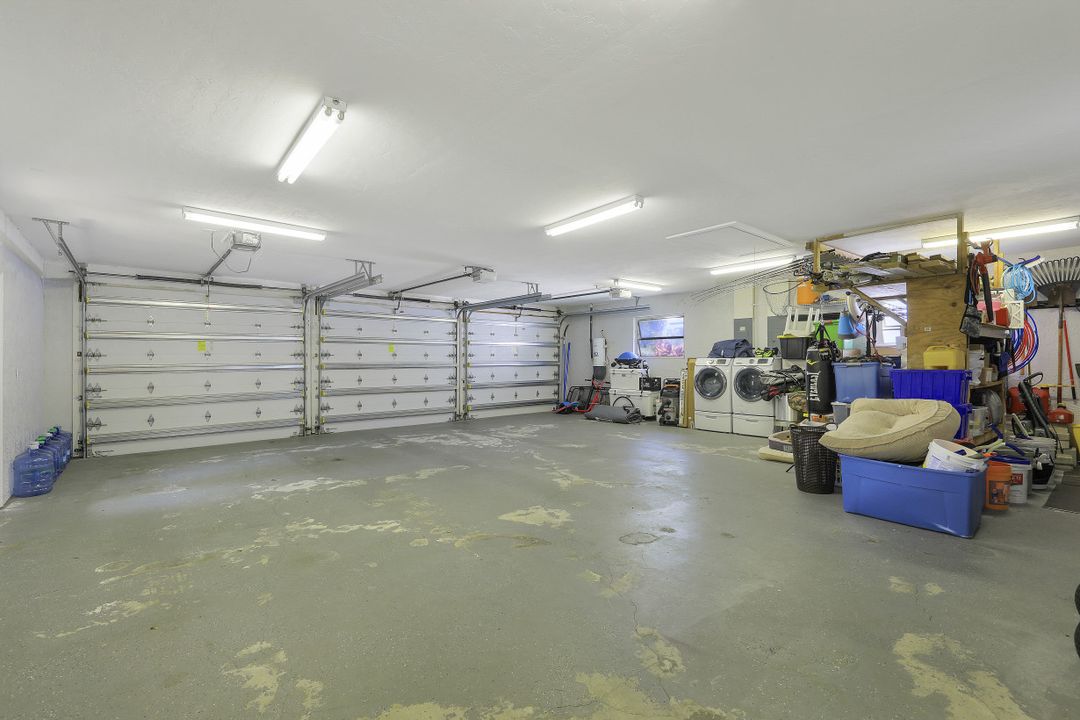 1524 SW 52nd Ln, Cape Coral, FL 33914