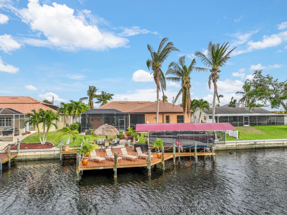 2234 SE 20th Pl, Cape Coral, FL 33990