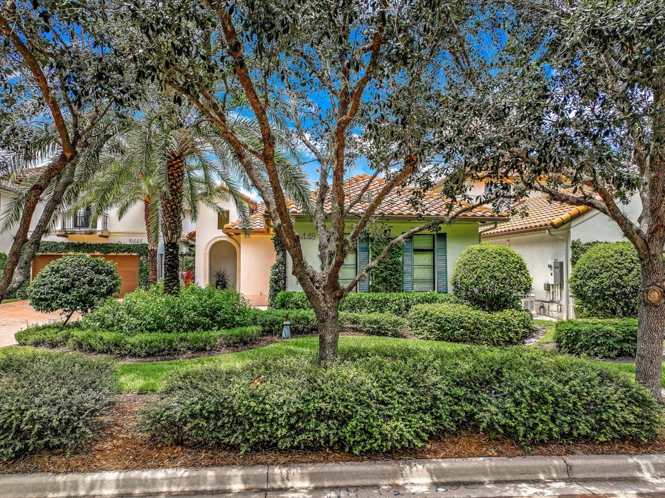 16448 Talis Park Dr, Naples, FL 34110