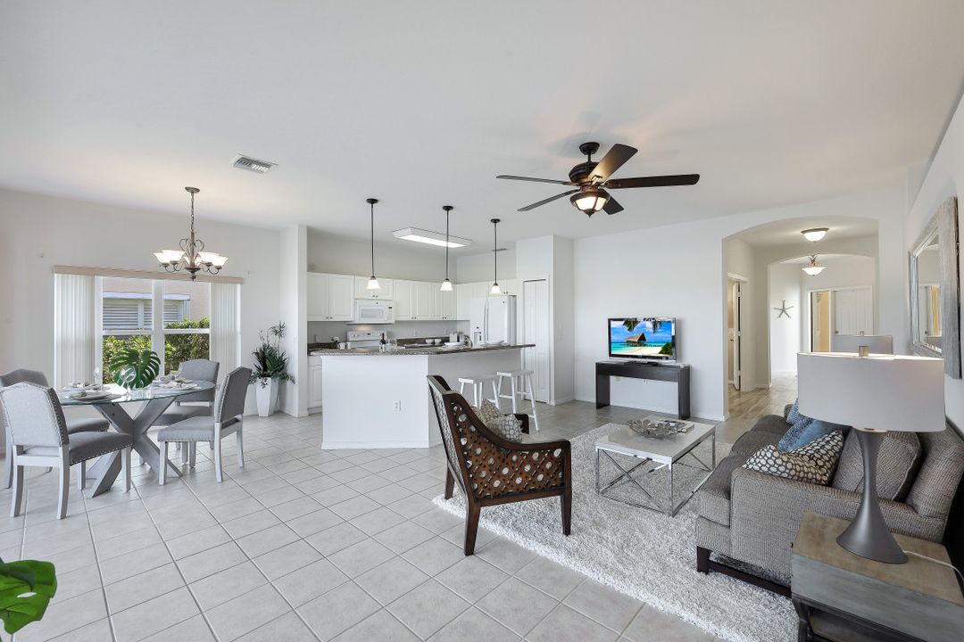 5245 Birmingham Dr #102, Naples, FL 34110