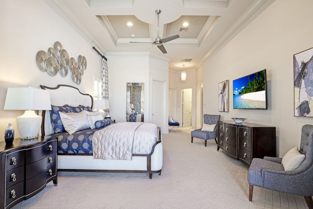 16459 Seneca Way, Naples, FL 34110