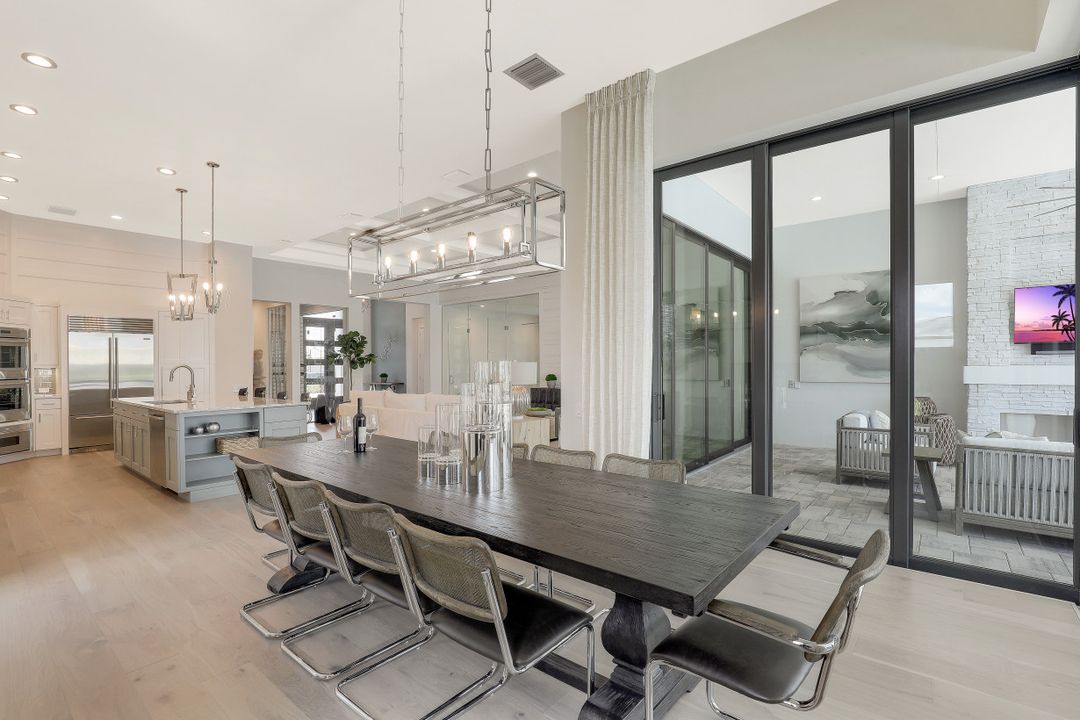 10461 Trevi Isle Way, Miromar Lakes, FL 33913